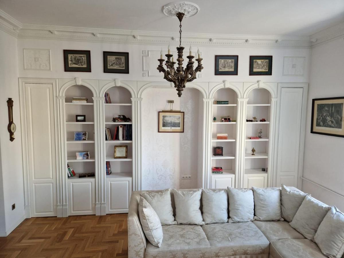Luxury Living Kopernik Appartement Warschau Buitenkant foto